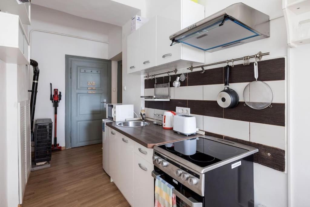 Cosy Central Apartment At River Budapest Exterior photo